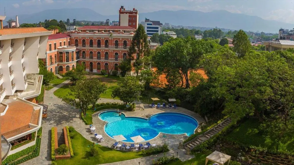 Arrival in Kathmandu - Heritage & Local Life