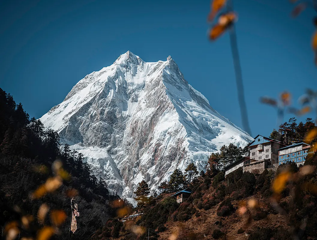 Trek from Namrung (2,630 m) to Shyala (3,500 m)